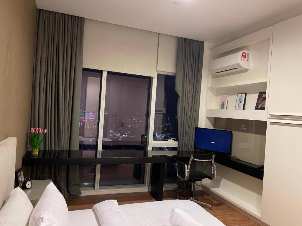 The Platinum Klcc Kuala Lumpur Bukit Bintang By Classic Esterno foto